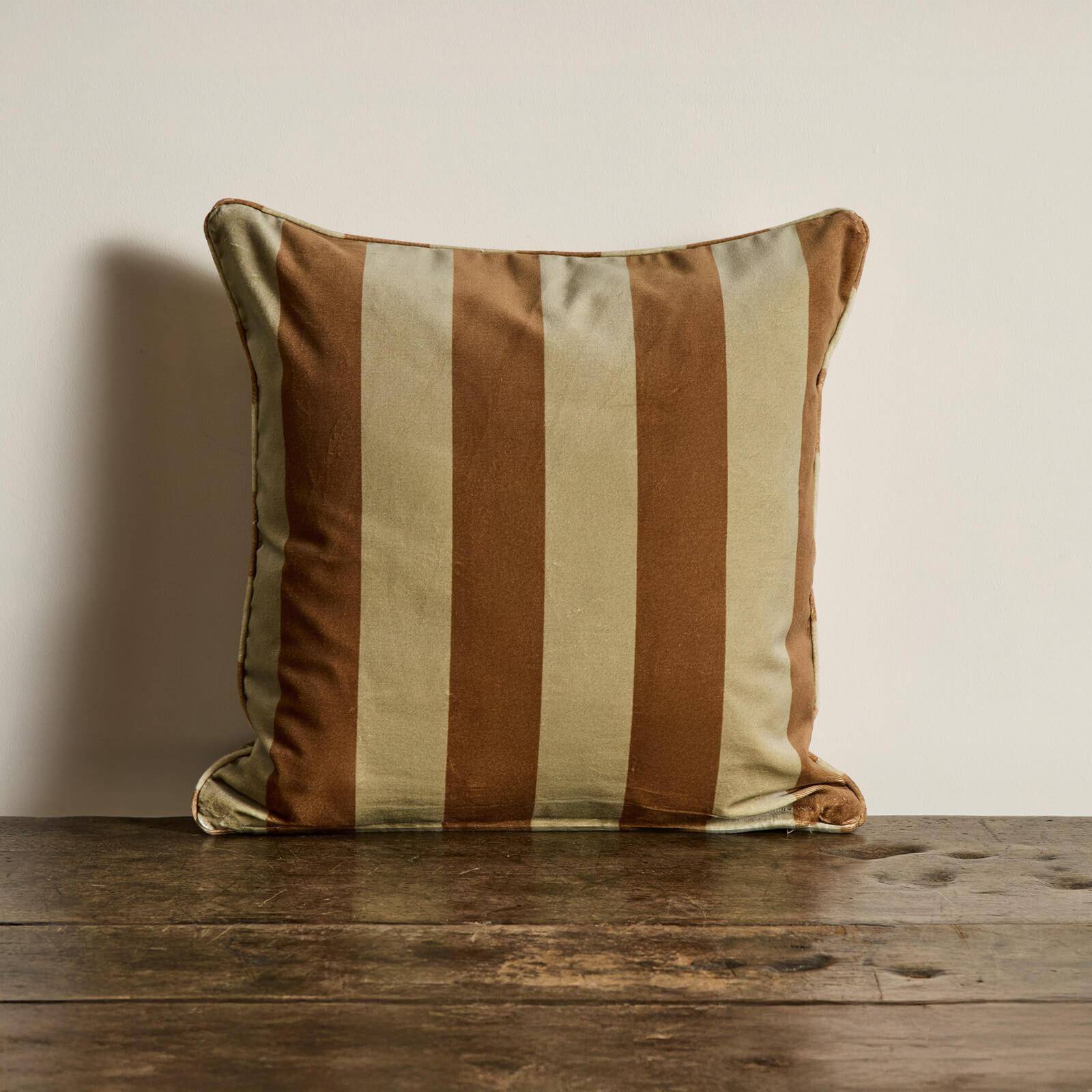 CAMELOT STRIPE Velvet Cushion - Ginger