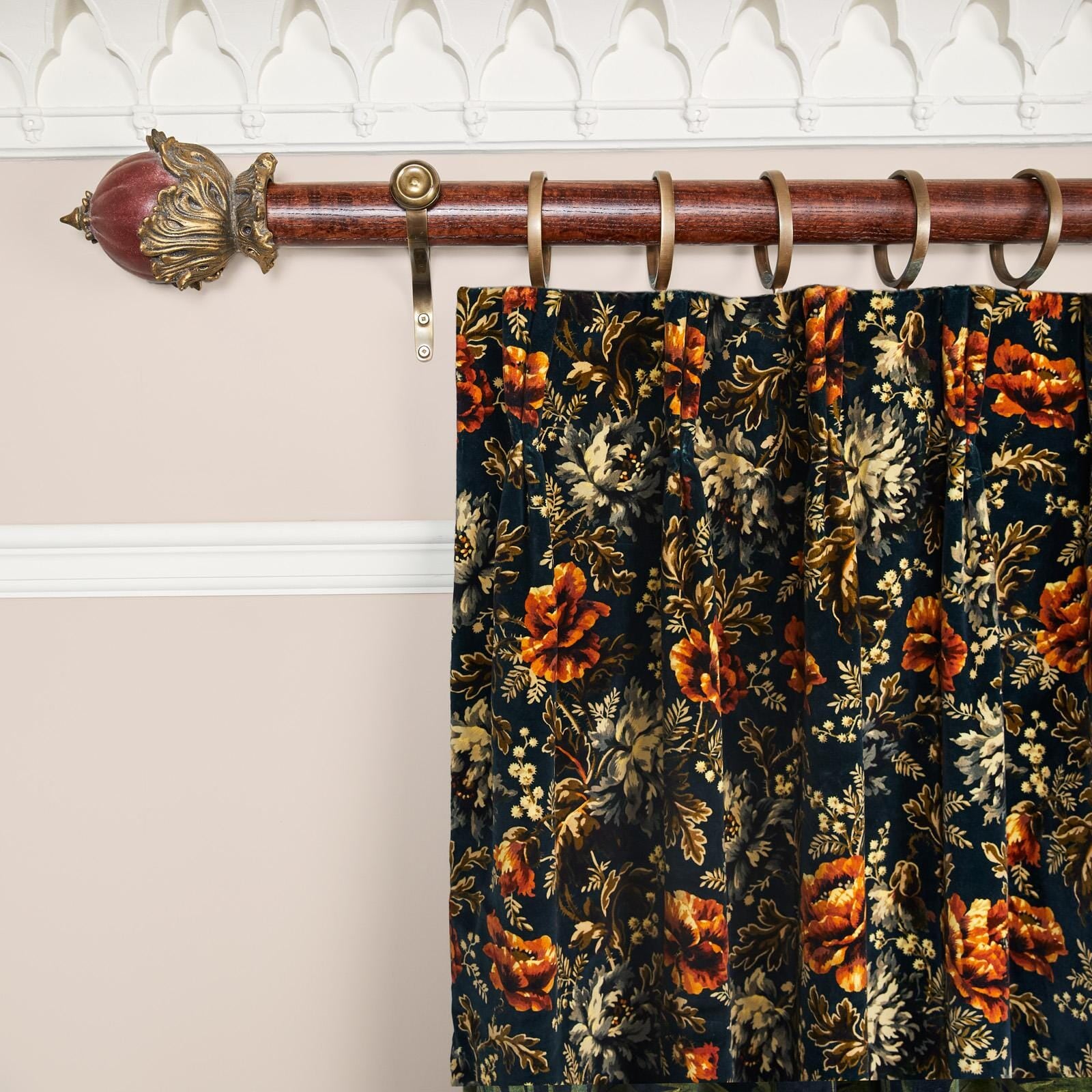 OPIA Velvet Curtain - Midnight
