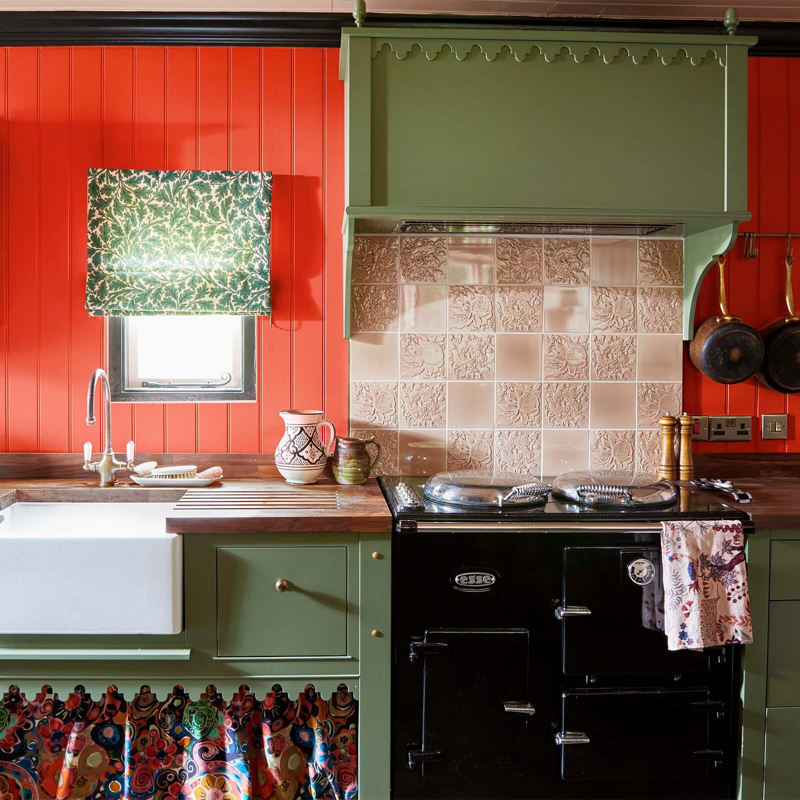 VERBENA Paint - 44 Swatch