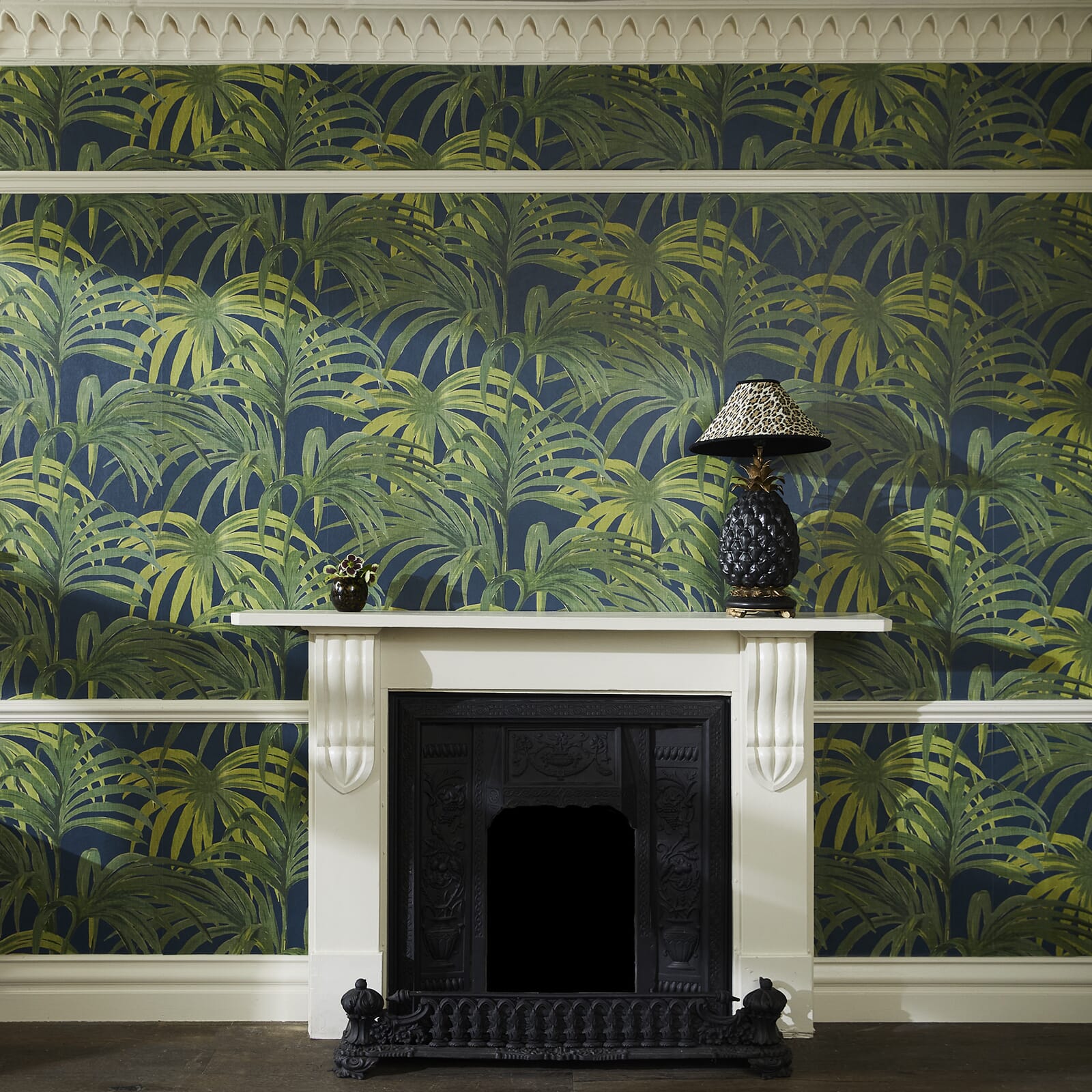 PALMERAL MAGNA Wallpaper - Midnight Green