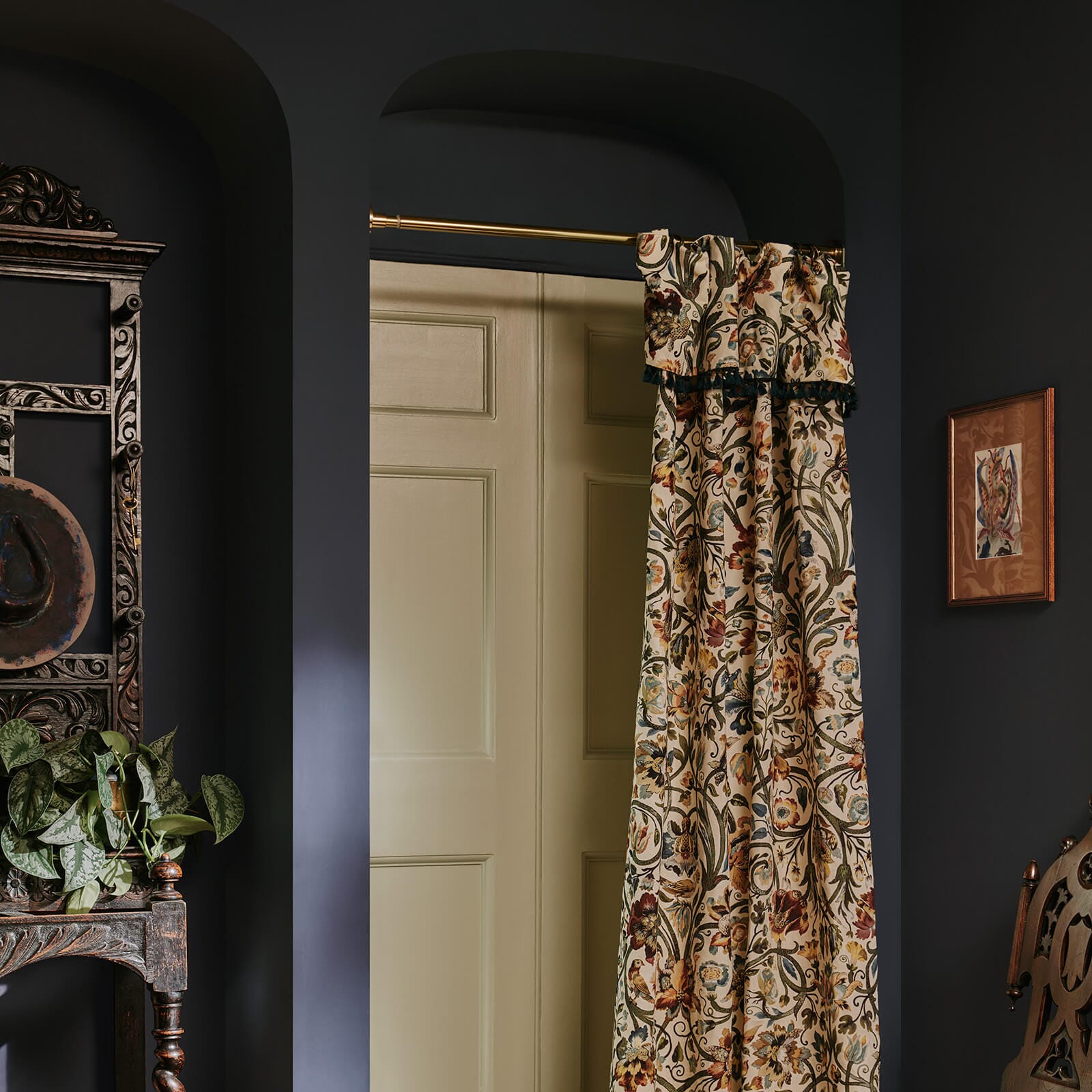 PRUSSIAN BLUE Paint - 37