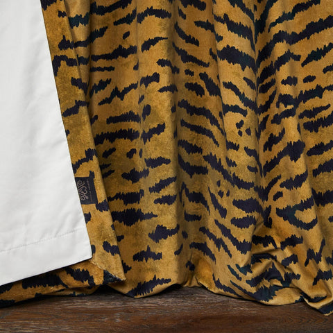 TIGRE Velvet Curtain - Taupe secondary image