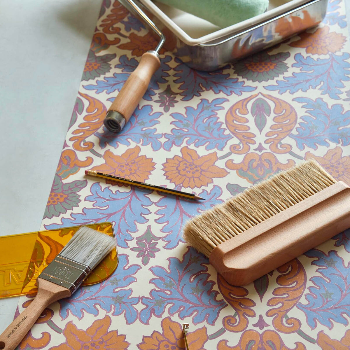 How to Hang Wallpaper Perfectly | Expert DIY Guide – House of Hackney US