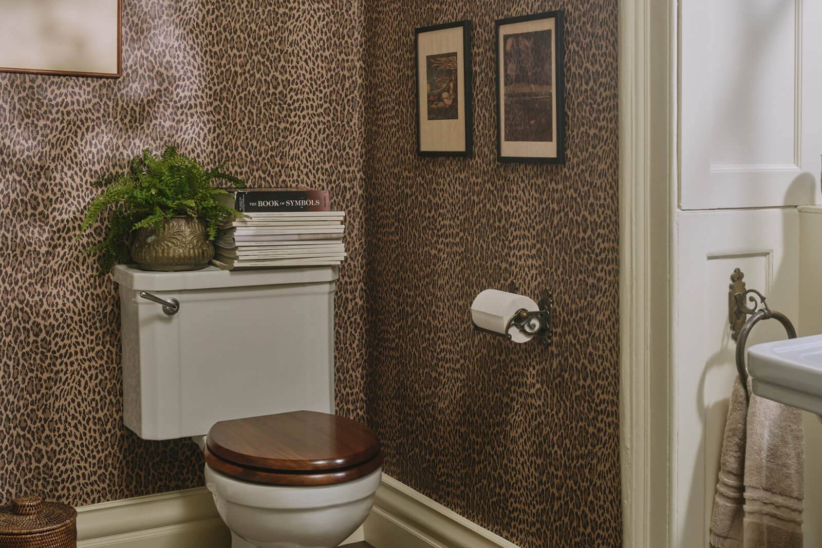 LEOPARD WALLPAPER
