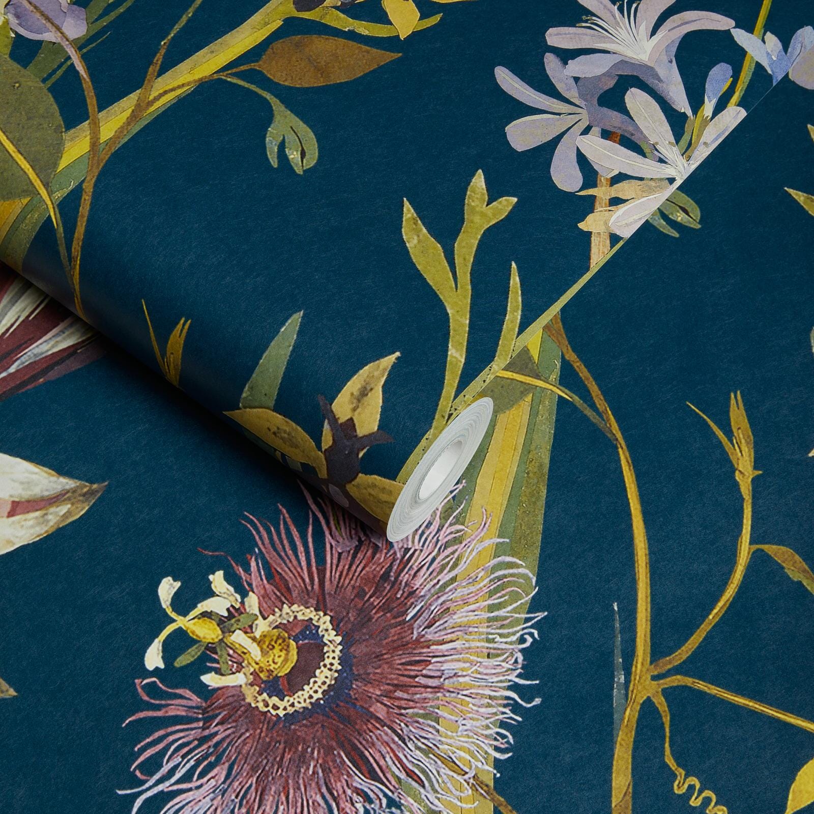 FLORA DELANICA Wallpaper - Midnight | House of Hackney – House of