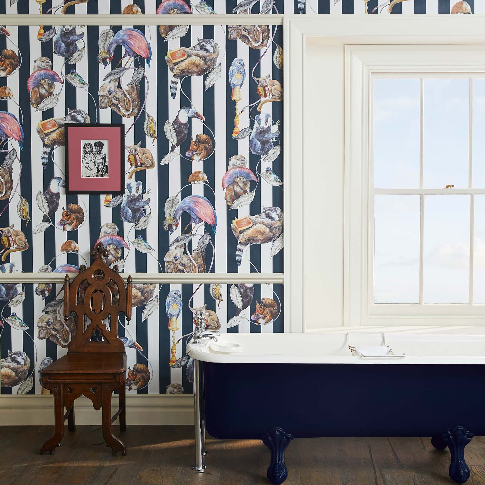 HACKNEY EMPIRE Wallpaper - Midnight Stripe