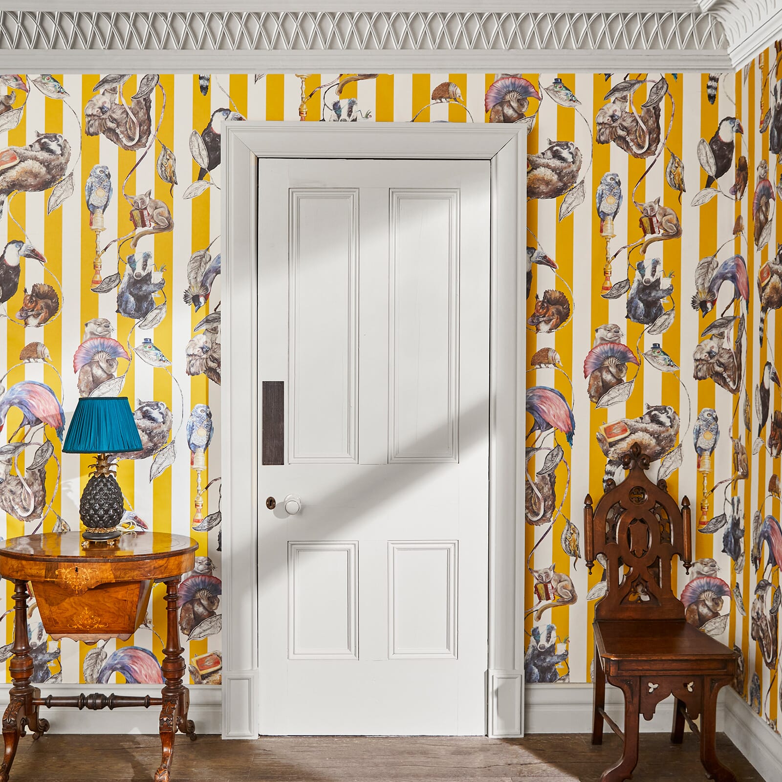 HACKNEY EMPIRE Wallpaper - Ochre Stripe