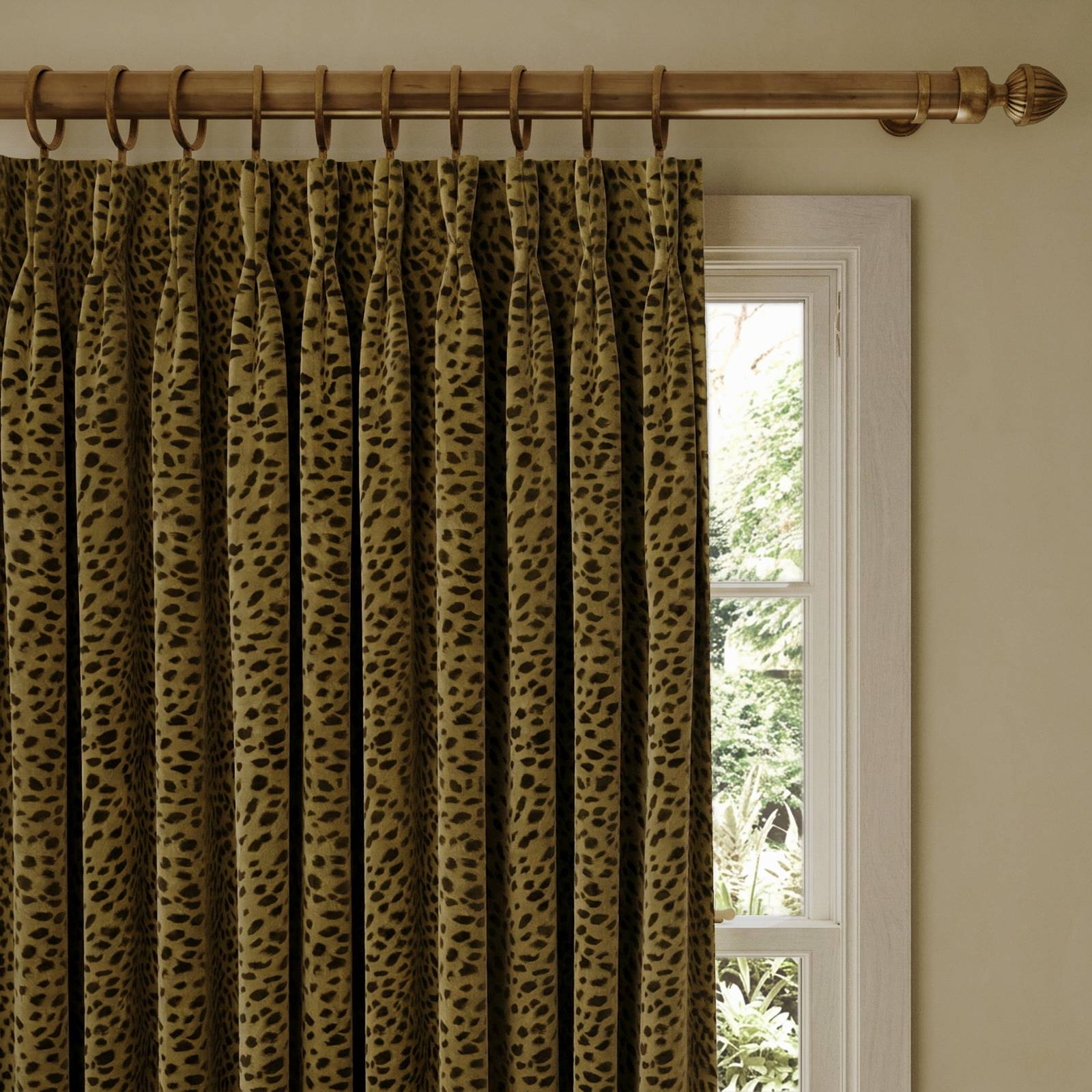 SAVANNA Velvet Curtain - Auric