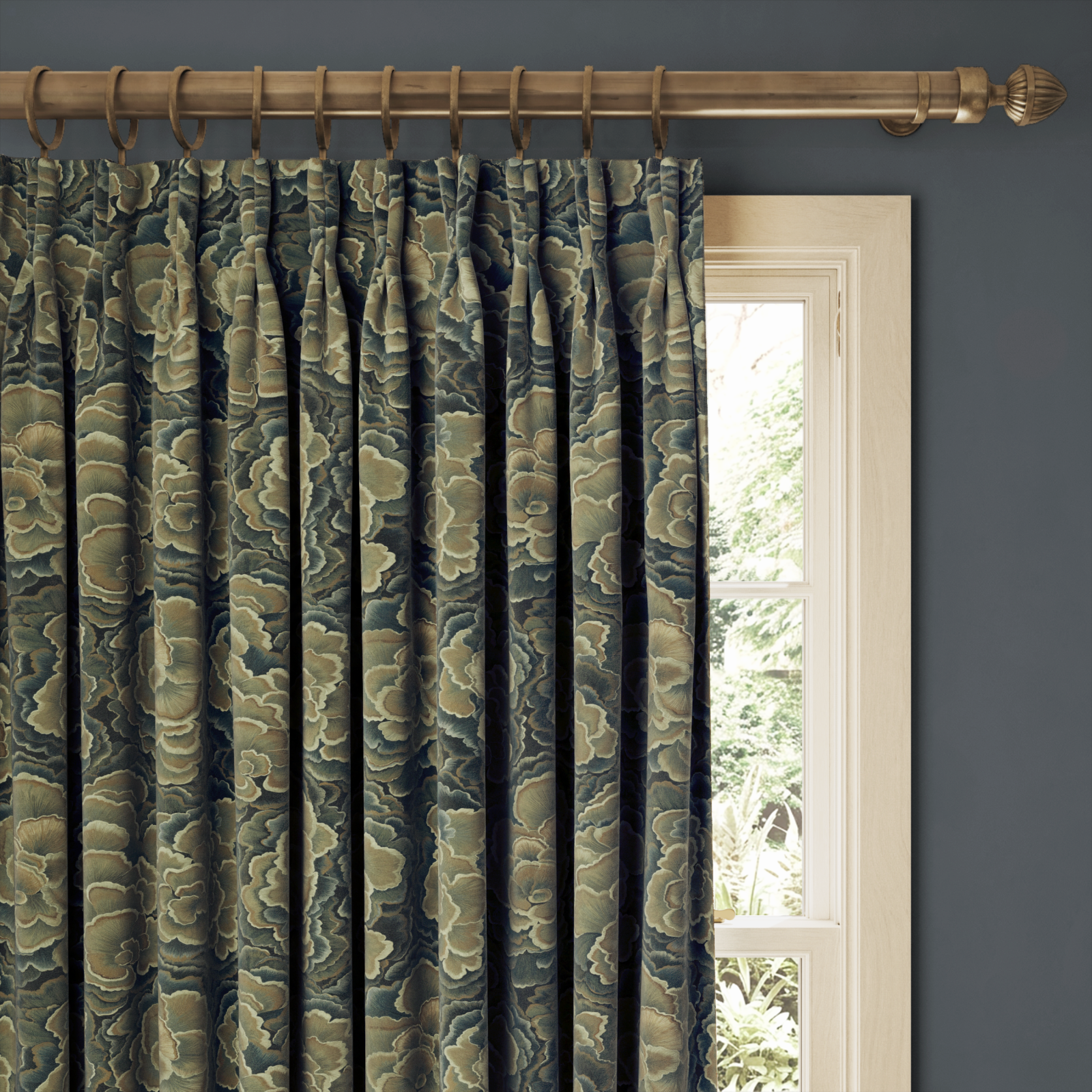 TRAMETES Velvet Curtain - Carex