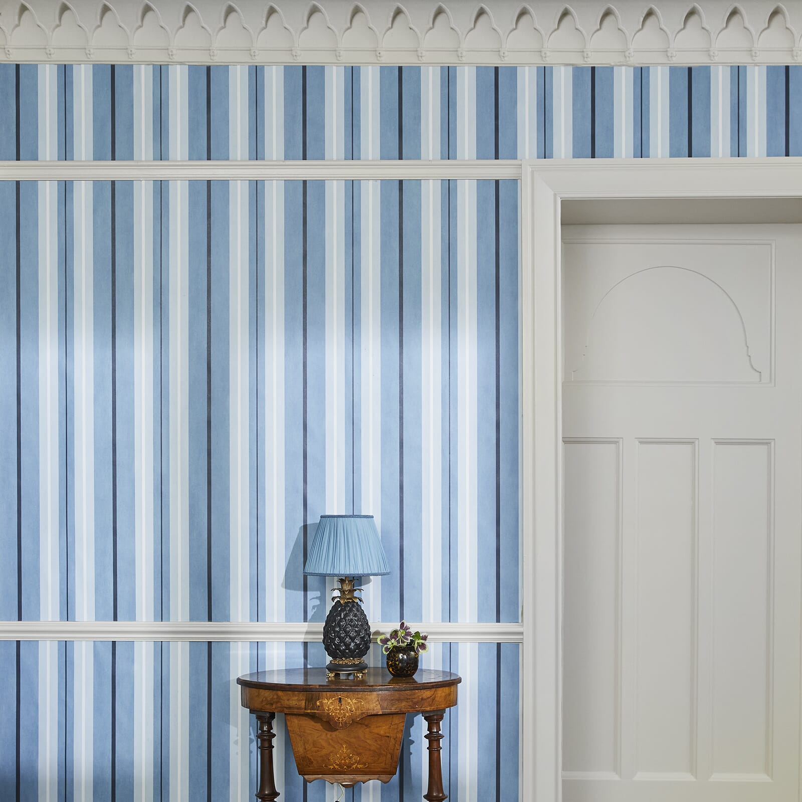 LAURISTON STRIPE Wallpaper - Sky