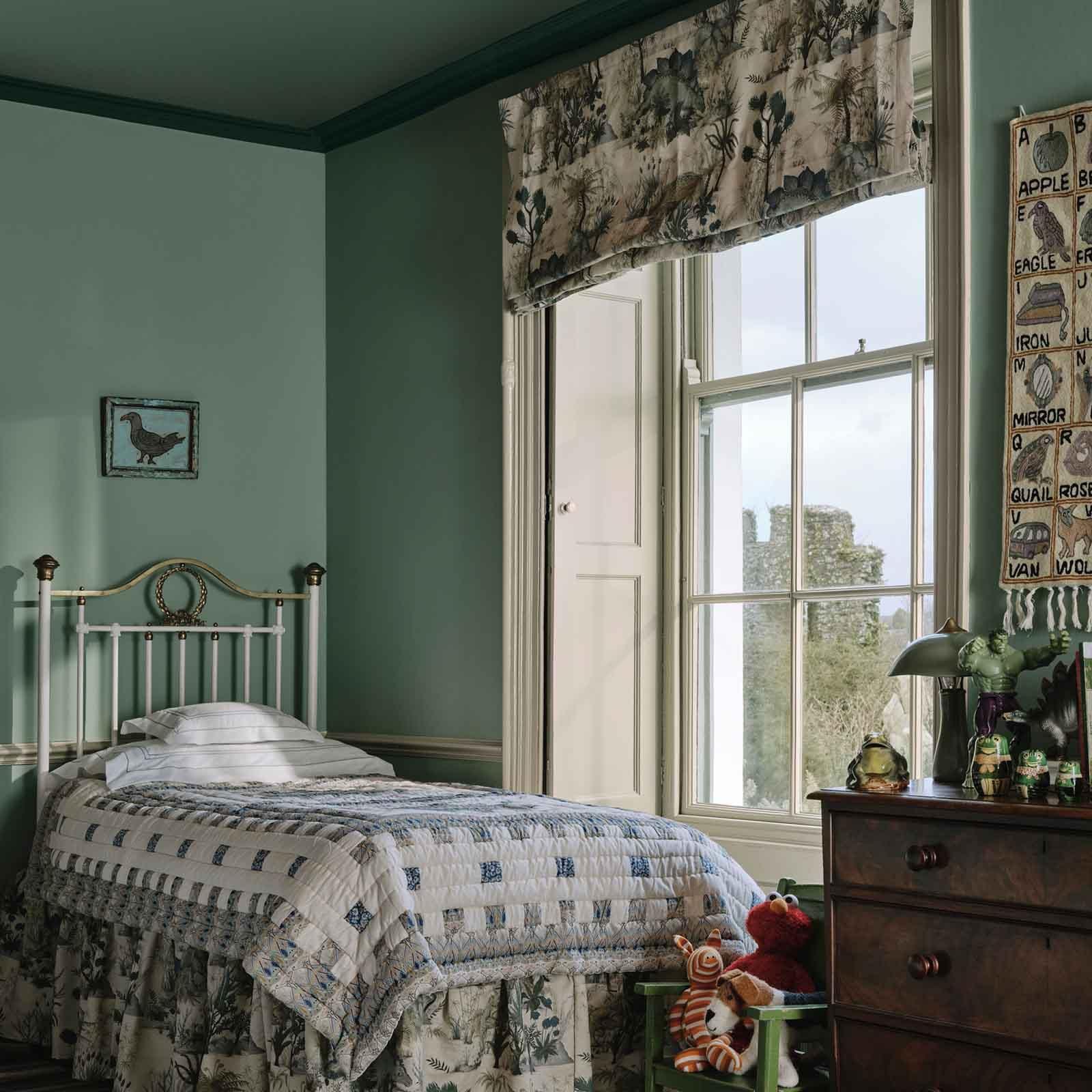 MOONSTONE Paint - 24