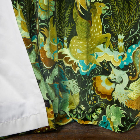 PHANTASIA Velvet Curtain - Emerald Green secondary image